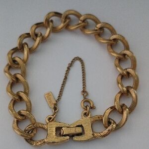 Vintage Monet Gold Tone Textured Link Bracelet